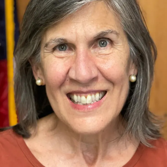 Jennifer Lyle